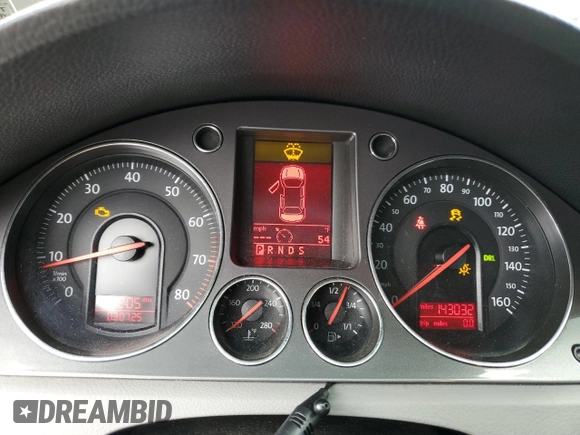 2008 Volkswagen Passat z VIN WVWJK93C68P113902, wystawiony jako Copart lot #48943705 z przebiegiem 143 032 mil mil oraz Szkoda całkowita • Salvage title. Historia ofert i sprzedaży dostępna na DreamBid. Obrazek 9.