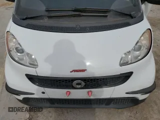 2013 Smart fortwo Pure с VIN WMEEJ3BA9DK618746, выставлен на аукционе Copart как лот 56752885 с пробегом 80 293 миль миль и Списание • Salvage title. История ставок и продаж доступна на DreamBid. Изображение 11.