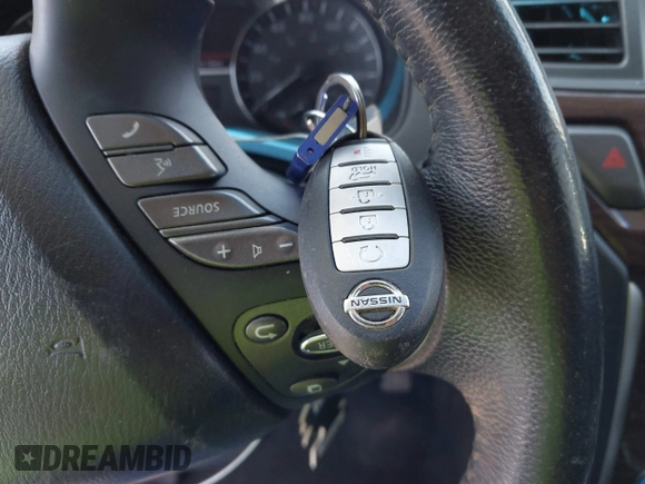 2014 Nissan Pathfinder S with VIN 5N1AR2MN7EC643118, listed as a IAAI auction lot 42126204 with 102,960 mi miles and . Bid and sale history available at DreamBid. Image 11.