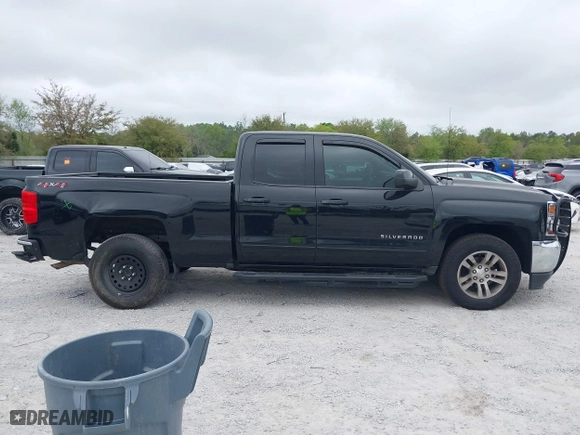 2018 Chevrolet Silverado 1500 LT with VIN 1GCVKREH8JZ164984, listed as a IAAI auction lot 41960911 with 83,198 mi miles. Bid and sale history available at carsss.com. Image 14.