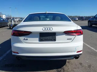 2019 Audi A5 Premium z VIN WAUSNAF53KA026928, wystawiony jako IAAI lot #41834053 z przebiegiem 78 282 mil mil oraz . Historia ofert i sprzedaży dostępna na DreamBid. Obrazek 16.