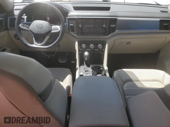 2021 Volkswagen Atlas SEL Premium R-Line with VIN 1V2FR2CA9MC524833, listed as a Copart auction lot 57441175 with 72,128 mi miles and Salvage title. Bid and sale history available at DreamBid. Image 8.