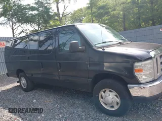 2013 Ford Econoline Passenger XL z VIN 1FBSS3BL5DDA63092, wystawiony jako IAAI lot #42738426 z przebiegiem 524 984 mil mil oraz . Historia ofert i sprzedaży dostępna na DreamBid. Obrazek 13.