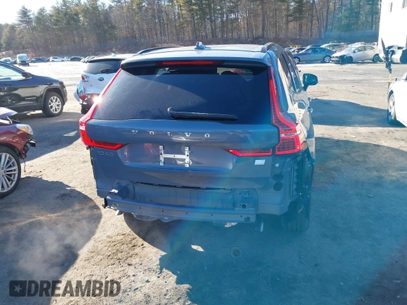 2024 Volvo XC60 Recharge Plug-In Hybrid Plus Dark Theme with VIN YV4H60DL0R1918759, listed as a IAAI auction lot 41495835 with 3,277 mi miles. Bid and sale history available at carsss.com. Image 16.