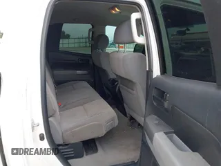 2010 Toyota Tundra z VIN 5TFUM5F14AX009280, wystawiony jako IAAI lot #42541661 z przebiegiem 280 107 mil mil oraz . Historia ofert i sprzedaży dostępna na DreamBid. Obrazek 8.