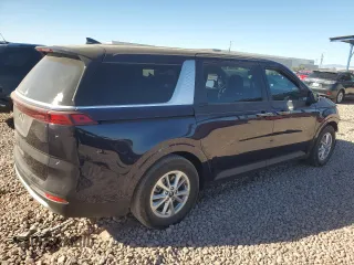 2024 Kia Carnival LX with VIN KNDNB4H34R6386454, listed as a Copart auction lot 88491205 with 10,124 mi miles and Salvage Title. Bid and sale history available at carsss.com. Image 3.