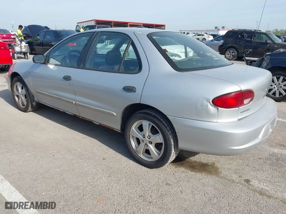 2002 Chevrolet Cavalier with VIN 1G1JC524X27367757, listed as a IAAI auction lot 42100501 with 252,885 mi miles. Bid and sale history available at carsss.com. Image 3.