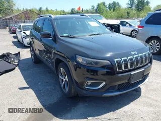 2019 Jeep Cherokee Limited z VIN 1C4PJMDX2KD417030, wystawiony jako IAAI lot #42230693 z przebiegiem 90 937 mil mil oraz . Historia ofert i sprzedaży dostępna na DreamBid. Obrazek 1.