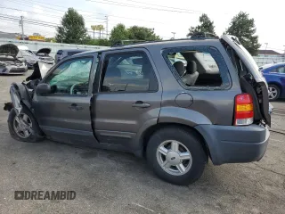 2004 Ford Escape XLS with VIN 1FMYU02124DA10326, listed as a Copart auction lot 42523165 with 3,579 mi miles and Salvage Title. Bid and sale history available at DreamBid. Image 2.