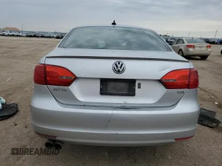 2011 Volkswagen Jetta TDI с VIN 3VWLL7AJ4BM084843, выставлен на аукционе Copart как лот 58180235 с пробегом 172 674 миль миль и Списание • Salvage title. История ставок и продаж доступна на DreamBid. Изображение 6.