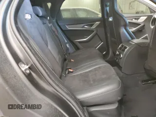 2021 Jaguar F-Pace SVR z VIN SADCZ2EE0MA666542, wystawiony jako Copart lot #41854235 z przebiegiem 28 523 mil mil oraz Szkoda całkowita • Salvage title. Historia ofert i sprzedaży dostępna na DreamBid. Obrazek 11.