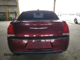 2020 Chrysler 300 Limited with VIN 2C3CCAEG7LH128031, listed as a Copart auction lot 87757105 with 84,944 mi miles and Salvage Title. Bid and sale history available at carsss.com. Image 6.