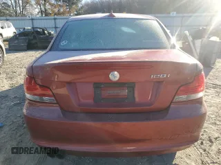 2009 BMW 1 Series 128i with VIN WBAUP73569VF09958, listed as a Copart auction lot 82096444 with 122,379 mi miles and Clean Title. Bid and sale history available at carsss.com. Image 6.