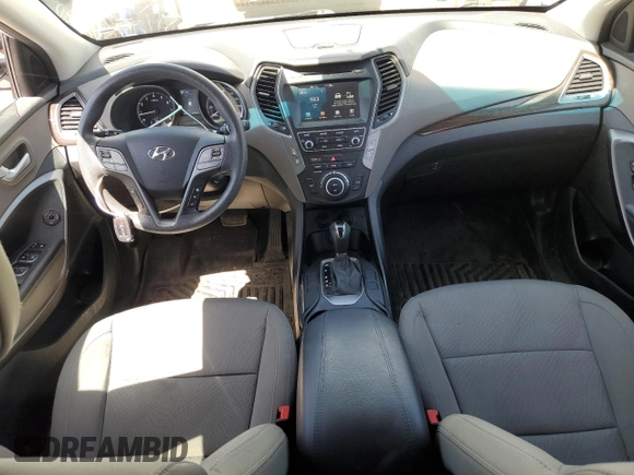 2017 Hyundai Santa Fe 2.4L с VIN 5NMZUDLB2HH005924, выставлен на аукционе Copart как лот 56925685 с пробегом 82 802 миль миль и Списание • Salvage title. История ставок и продаж доступна на DreamBid. Изображение 8.
