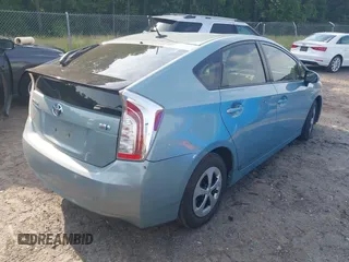 2012 Toyota Prius One z VIN JTDKN3DU8C5490705, wystawiony jako IAAI lot #42287933 z przebiegiem 206 821 mil mil oraz . Historia ofert i sprzedaży dostępna na DreamBid. Obrazek 4.