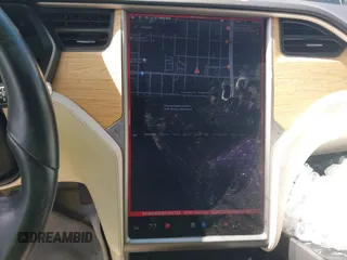 2019 Tesla Model S 75D с VIN 5YJSA1E22KF305722, выставлен на аукционе IAAI как лот 41765921 с пробегом 35 361 миль миль и . История ставок и продаж доступна на DreamBid. Изображение 18.