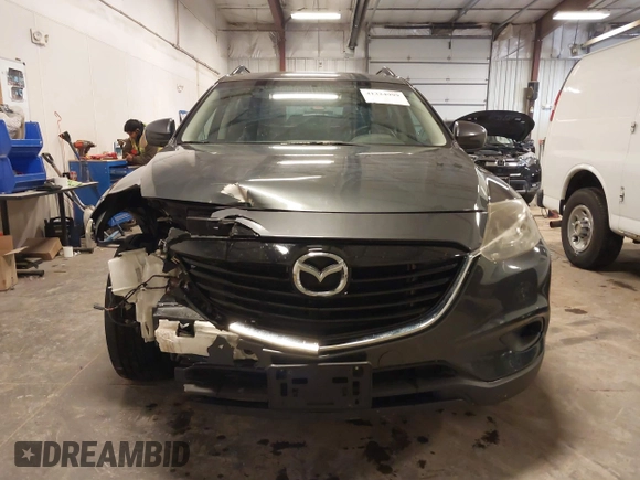 2014 Mazda CX-9 Touring with VIN JM3TB2CA3E0443636, listed as a IAAI auction lot 41324999 with 105,198 mi miles. Bid and sale history available at carsss.com. Image 13.
