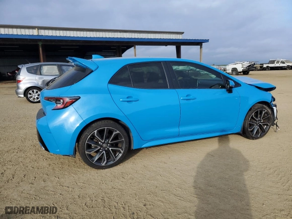 2019 Toyota Corolla Hatchback SE with VIN JTNK4RBE6K3042017, listed as a Copart auction lot 43060045 with 40,263 mi miles and Salvage Title. Bid and sale history available at carsss.com. Image 3.