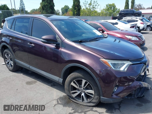 2018 Toyota RAV4 XLE z VIN 2T3WFREV2JW468231, wystawiony jako IAAI lot #42288978 z przebiegiem 109 779 mil mil oraz . Historia ofert i sprzedaży dostępna na DreamBid. Obrazek 1.