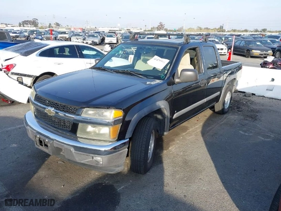 2008 Chevrolet Colorado LT w/1LT with VIN 1GCCS339388208325, listed as a IAAI auction lot 41479911 with 172,795 mi miles. Bid and sale history available at carsss.com. Image 2.