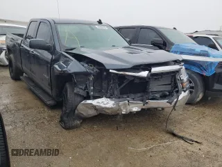 2018 Chevrolet Silverado 1500 LT with VIN 2GCRCREC2J1104100, listed as a Copart auction lot 42332415 with 93,584 mi miles and Salvage Title. Bid and sale history available at DreamBid. Image 4.
