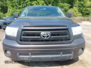 2013 Toyota Tundra z VIN 5TFDY5F18DX277032, wystawiony jako IAAI lot #42488623 z przebiegiem 287 801 mil mil oraz . Historia ofert i sprzedaży dostępna na DreamBid. Obrazek 13.