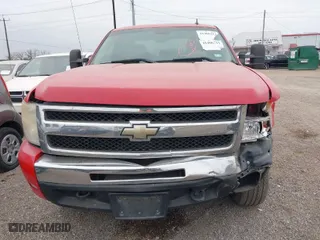 2011 Chevrolet Silverado 1500 LT with VIN 1GCRCSE04BZ375651, listed as a IAAI auction lot 41571329 with 320,878 mi miles. Bid and sale history available at carsss.com. Image 12.