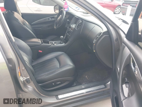 2008 Infiniti EX Journey with VIN JNKAJ09E88M305037, listed as a IAAI auction lot 41732499 with 168,203 mi miles and . Bid and sale history available at DreamBid. Image 5.