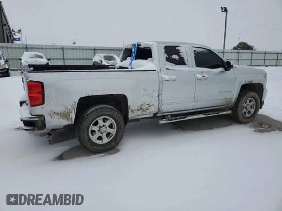 2018 Chevrolet Silverado 1500 LT with VIN 1GCVKREH8JZ280721, listed as a Copart auction lot 45921135 with 74,684 mi miles and Salvage Title. Bid and sale history available at DreamBid. Image 3.