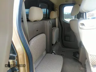 2005 Nissan Frontier LE with VIN 1N6AD06W65C403004, listed as a IAAI auction lot 42065762 with 101,491 mi miles and . Bid and sale history available at DreamBid. Image 8.