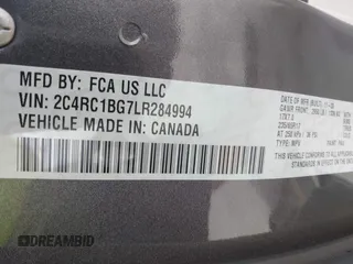 2020 Chrysler Pacifica Touring L z VIN 2C4RC1BG7LR284994, wystawiony jako IAAI lot #41661416 z przebiegiem 101 257 mil mil oraz . Historia ofert i sprzedaży dostępna na DreamBid. Obrazek 9.