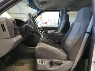 2002 Ford F-250 XL with VIN 1FTNW20S72EB45107, listed as a Copart auction lot 69238304 with 205,294 mi miles and Salvage Title. Bid and sale history available at DreamBid. Image 7.