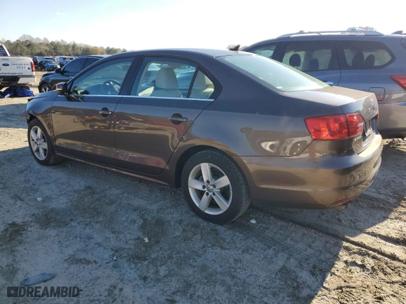 2014 Volkswagen Jetta Sedan TDI with VIN 3VWLL7AJ0EM410450, listed as a Copart auction lot 82784874 with 122,107 mi miles and Salvage Title. Bid and sale history available at carsss.com. Image 2.