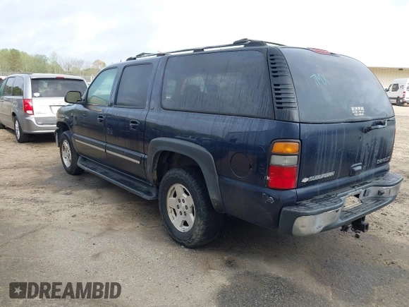 2004 Chevrolet Suburban LT with VIN 1GNEC16ZX4J331121, listed as a IAAI auction lot 41929290 with 293,849 mi miles. Bid and sale history available at carsss.com. Image 3.