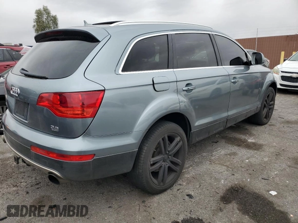 2007 Audi Q7 Premium with VIN WA1BY74L97D070849, listed as a Copart auction lot 48178185 with 223,138 mi miles and Salvage title. Bid and sale history available at DreamBid. Image 3.