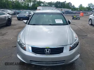 2008 Honda Accord EX with VIN 1HGCP26758A081951, listed as a IAAI auction lot 42187402 with 146,076 mi miles and . Bid and sale history available at DreamBid. Image 12.