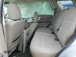 2012 Ford Escape XLT с VIN 1FMCU9DG1CKB43394, выставлен на аукционе Copart как лот 50713325 с пробегом 161 198 миль миль и Списание • Salvage title. История ставок и продаж доступна на DreamBid. Изображение 11.