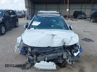 2024 Volkswagen Golf z VIN WVWEB7CD3RW120585, wystawiony jako IAAI lot #41885117 z przebiegiem Nie podano mil oraz . Historia ofert i sprzedaży dostępna na DreamBid. Obrazek 11.
