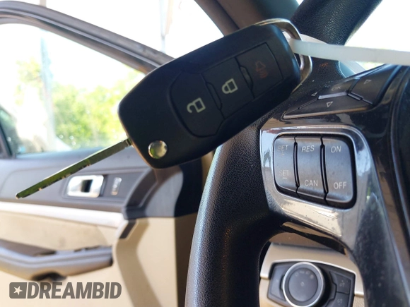 2017 Ford Explorer с VIN 1FM5K8BH4HGD36489, выставлен на аукционе IAAI как лот 42242435 с пробегом 55 050 миль миль и . История ставок и продаж доступна на DreamBid. Изображение 11.