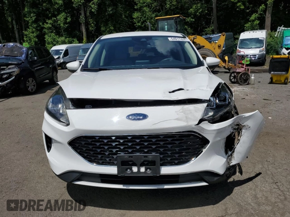 2020 Ford Escape SE с VIN 1FMCU9G66LUA04188, выставлен на аукционе Copart как лот 64017435 с пробегом 35 420 миль миль и Списание • Salvage title. История ставок и продаж доступна на DreamBid. Изображение 5.