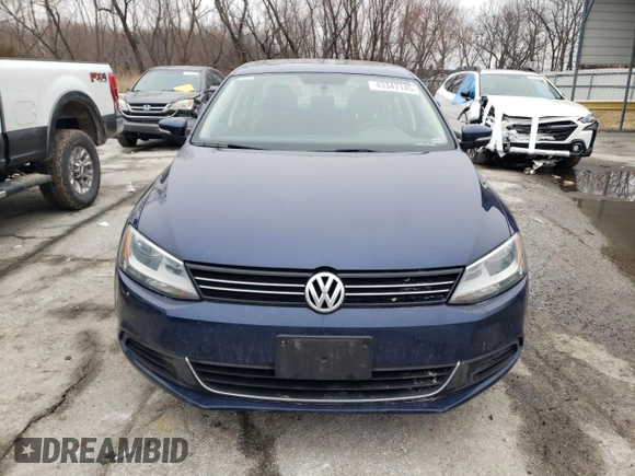 2013 Volkswagen Jetta SE with VIN 3VWDX7AJ4DM362409, listed as a Copart auction lot 43347145 with 85,335 mi miles and Salvage title. Bid and sale history available at DreamBid. Image 5.