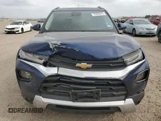 2023 Chevrolet TrailBlazer LT with VIN KL79MRSL8PB048946, listed as a Copart auction lot 53898975 with 28,625 mi miles and Salvage Title. Bid and sale history available at DreamBid. Image 5.