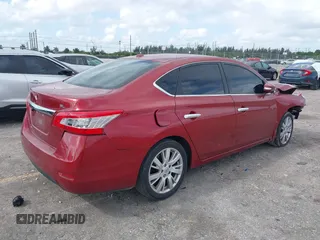 2015 Nissan Sentra SL z VIN 3N1AB7AP0FY297128, wystawiony jako IAAI lot #42116590 z przebiegiem 199 764 mil mil oraz . Historia ofert i sprzedaży dostępna na DreamBid. Obrazek 4.