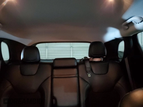 2019 Jeep Cherokee Latitude Plus с VIN 1C4PJMLB0KD398399, выставлен на аукционе Copart как лот 45468265 с пробегом 74 870 миль миль и Списание • Salvage title. История ставок и продаж доступна на DreamBid. Изображение 10.