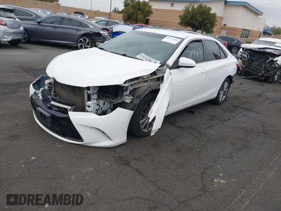 2015 Toyota Camry XLE with VIN 4T1BF1FK0FU094206, listed as a IAAI auction lot 42071968 with 110,165 mi miles. Bid and sale history available at carsss.com. Image 18.