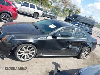 2011 Cadillac CTS Sedan Luxury with VIN 1G6DH5EY8B0116879, listed as a IAAI auction lot 41708842 with 124,550 mi miles. Bid and sale history available at carsss.com. Image 14.