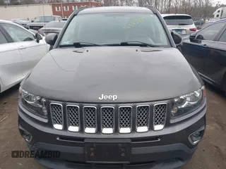 2017 Jeep Compass High Altitude with VIN 1C4NJDEBXHD193802, listed as a IAAI auction lot 41718878 with 123,949 mi miles. Bid and sale history available at carsss.com. Image 12.
