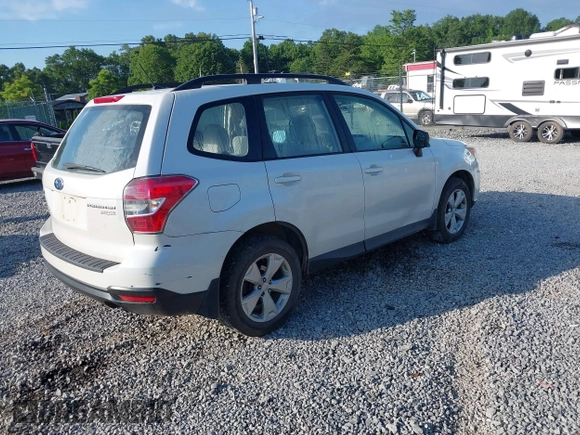 2015 Subaru Forester 2.5i with VIN JF2SJABC1FH557918, listed as a IAAI auction lot 42645355 with 288,345 mi miles and . Bid and sale history available at DreamBid. Image 4.