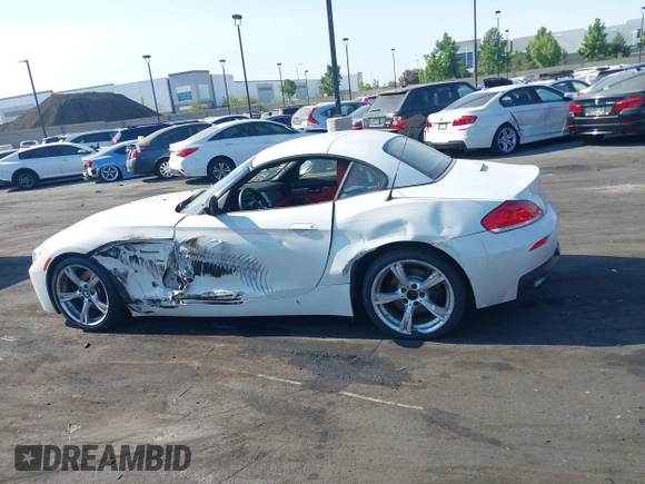 2015 BMW Z4 sDrive35i with VIN WBALM7C56FJ799025, listed as a IAAI auction lot 42707903 with 139,767 mi miles and . Bid and sale history available at DreamBid. Image 15.