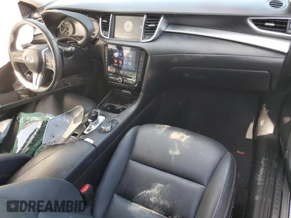2019 Infiniti QX50 Luxe with VIN 3PCAJ5M19KF123138, listed as a Copart auction lot 61367315 with 117,826 mi miles and Salvage title. Bid and sale history available at DreamBid. Image 8.